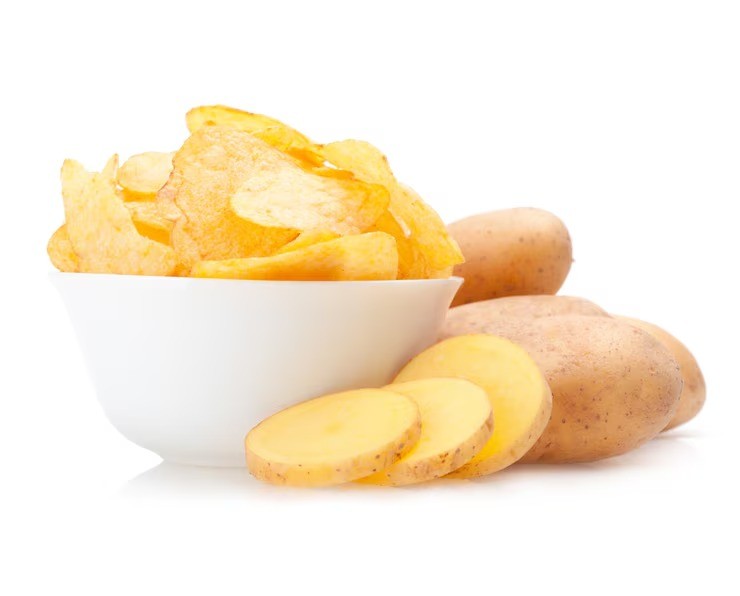 alternatif camilan kerupuk, camilan kriuk sehat untuk anak, resep snack kriuk homemade, bawang goreng kriuk, rempeyek untuk camilan sehat, keripik kentang sehat